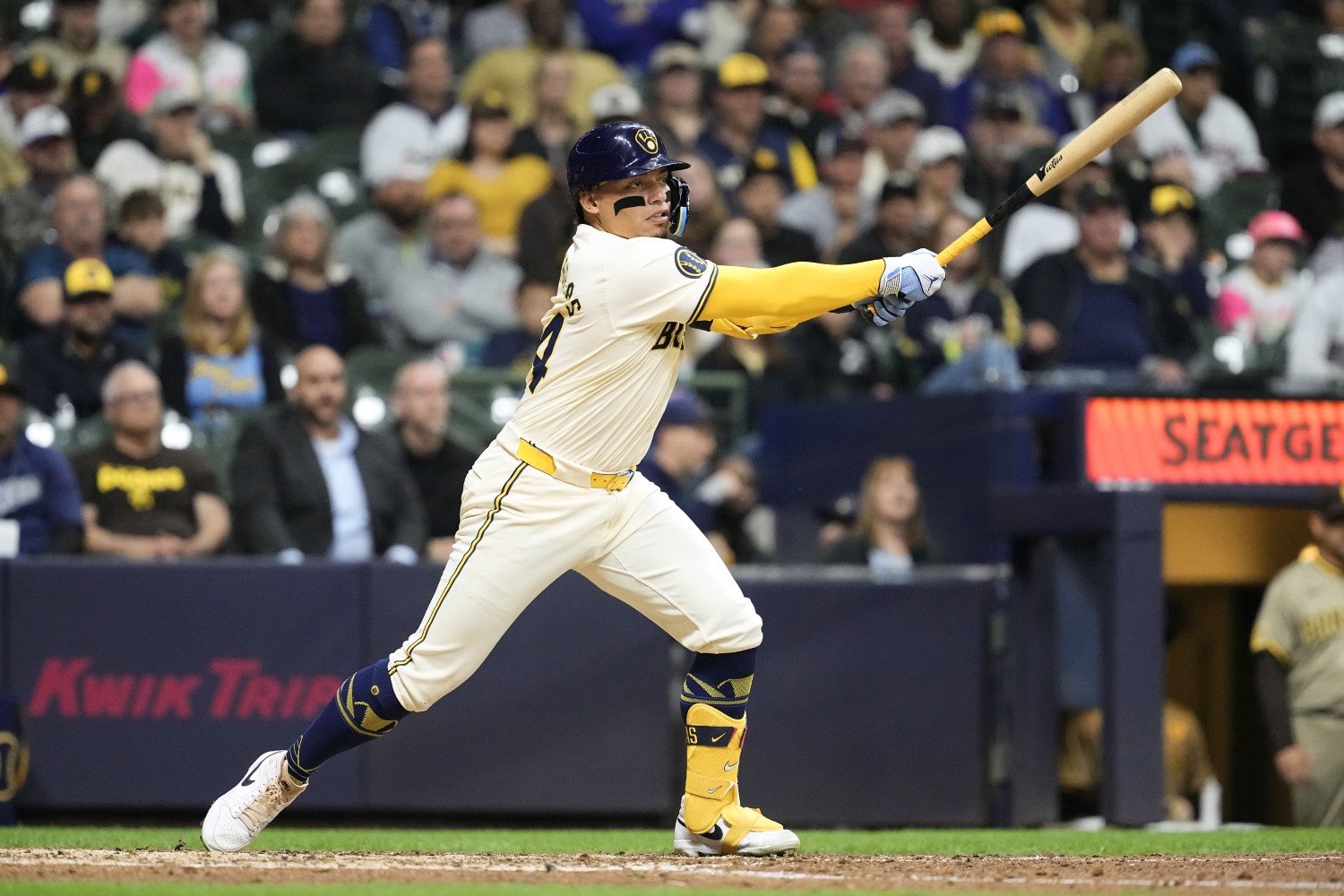 Brewers' Batting Order Experiment: Addressing Offensive Inconsistency Brewers' Batting Order Experiment: Addressing Offensive Inconsistency