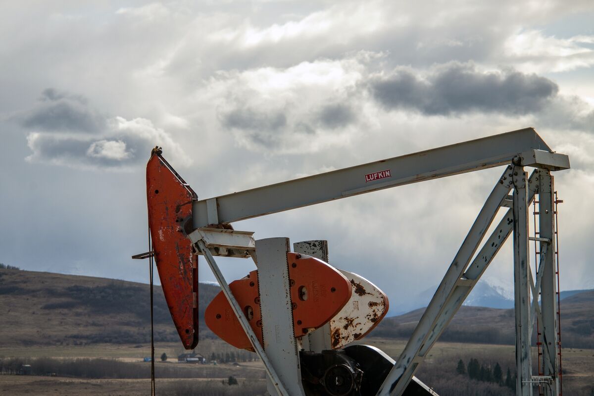 Canada's Oil Exports Surge As China Seeks To Reduce US Dependence Canada's Oil Exports Surge As China Seeks To Reduce US Dependence