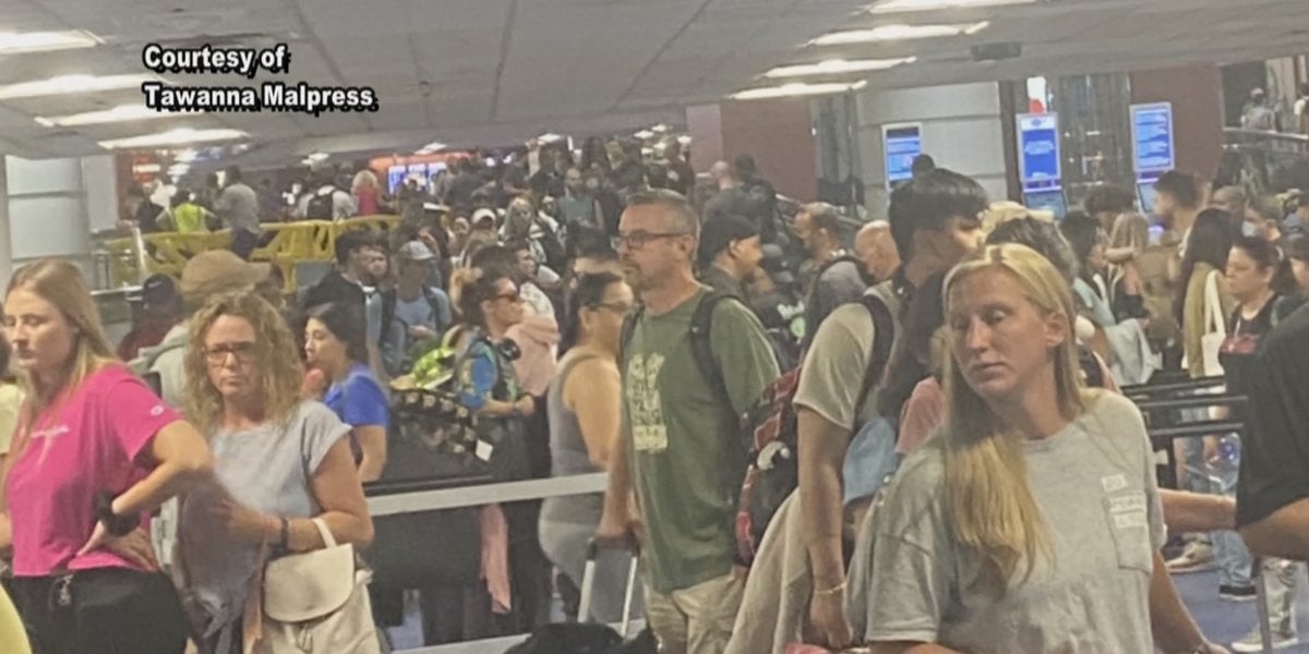 FAA Investigates Collision Risks At Las Vegas Airport FAA Investigates Collision Risks At Las Vegas Airport