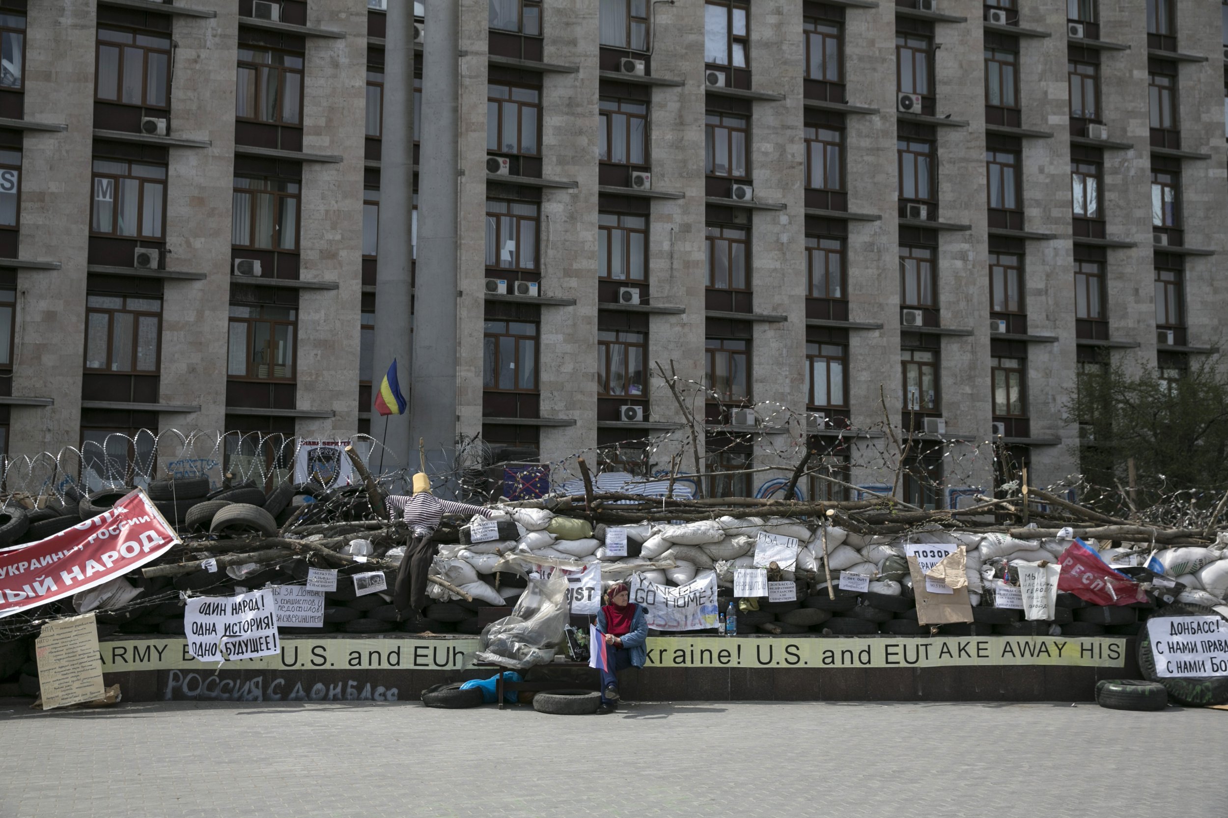Russia's Easter Truce Ends: Renewed Fighting In Ukraine Russia's Easter Truce Ends: Renewed Fighting In Ukraine