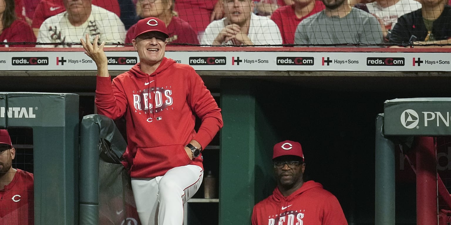 Slumping Reds Make MLB History With Another 1-0 Loss