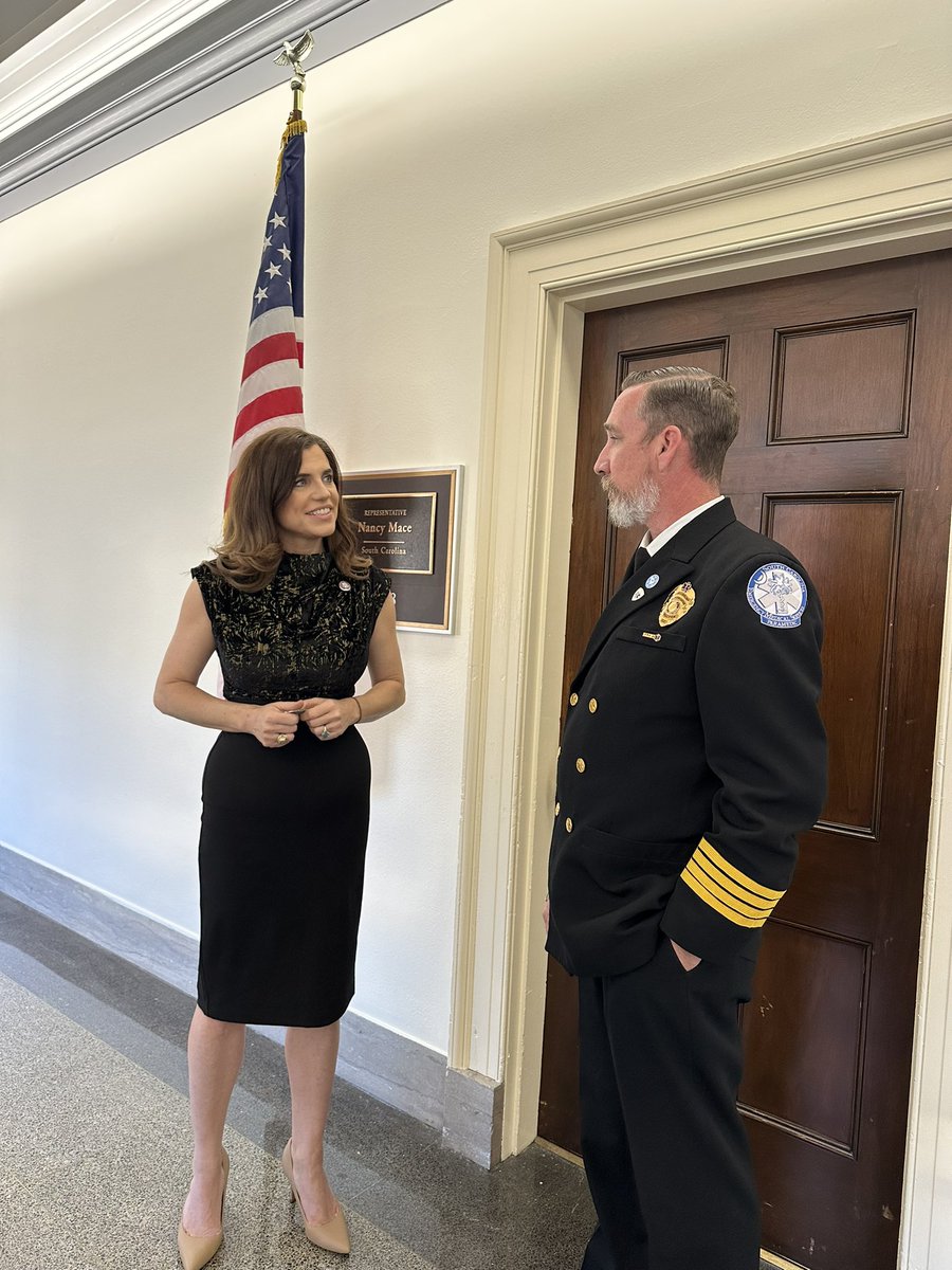 Tensions Rise: South Carolina Voter's Confrontation With Rep. Nancy Mace Tensions Rise: South Carolina Voter's Confrontation With Rep. Nancy Mace