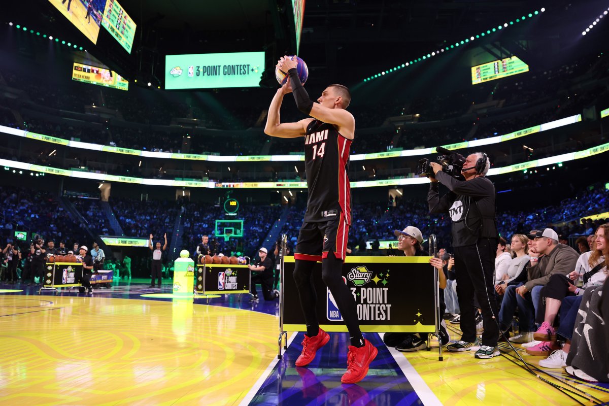 Tyler Herro Wins NBA 3-Point Contest: Defeats Buddy Hield Tyler Herro Wins NBA 3-Point Contest: Defeats Buddy Hield