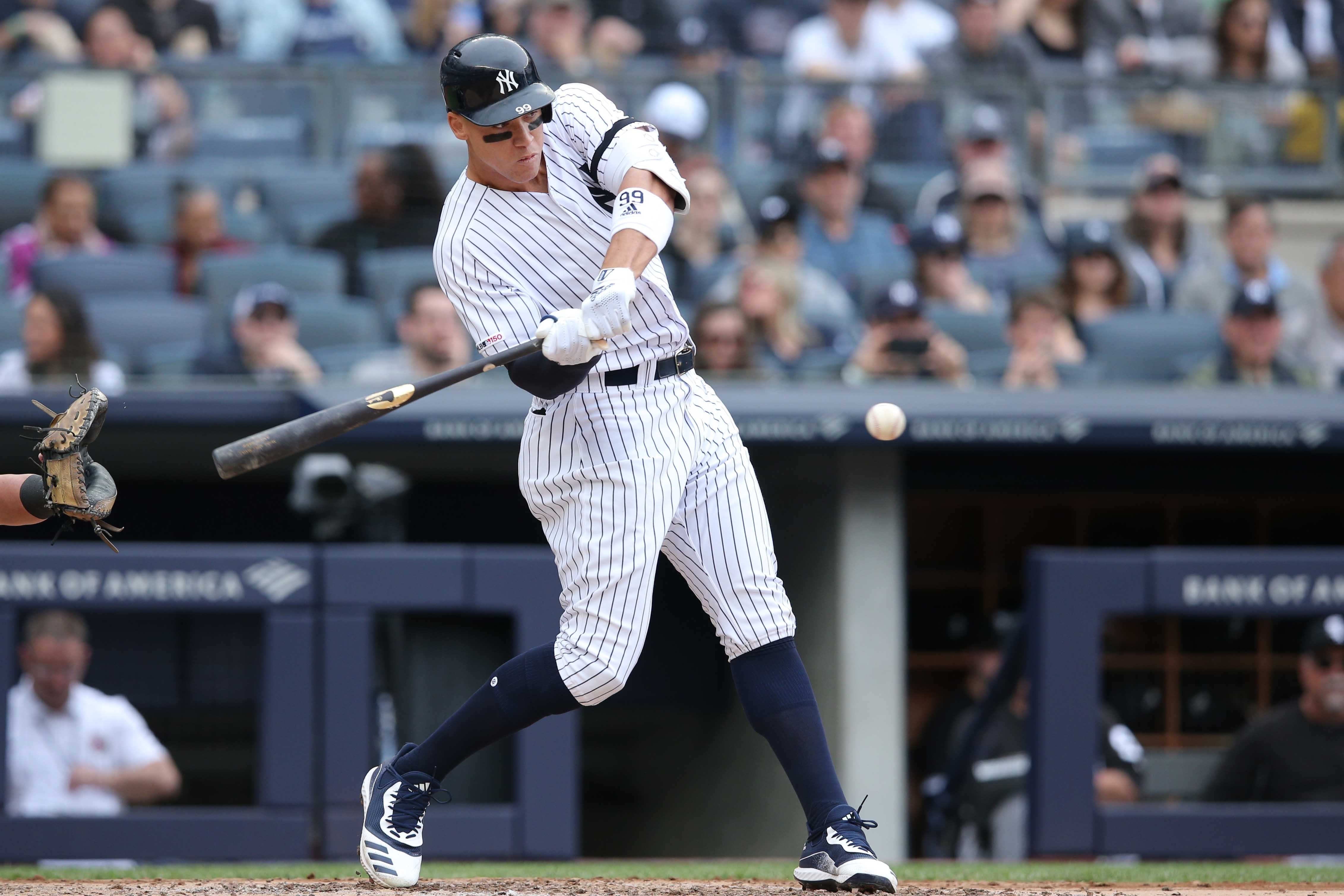 Yankees' Historic Night: 9 Home Runs, Including 3 By Aaron Judge Yankees' Historic Night: 9 Home Runs, Including 3 By Aaron Judge